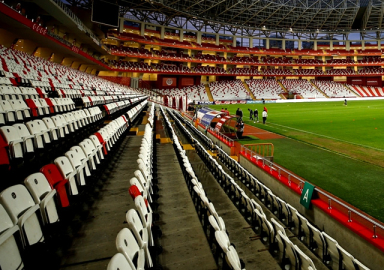 TFF kararını verdi: Maçlar yüzde 50 seyircili olacak