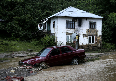 Düzce’yi sel vurdu! Selin boyutu gün ağarınca ortaya çıktı