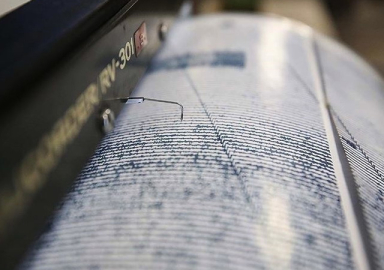 İzmir Karaburun açıklarında deprem