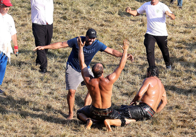 Kırkpınar'da başpehlivan Ali Gürbüz oldu