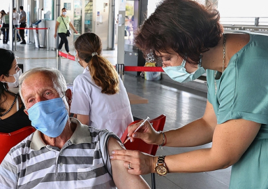 Türkiye'de corona virüsten son 24 saatte 128 can kaybı, 27 bin 356 yeni vaka 11 Ağustos 2021