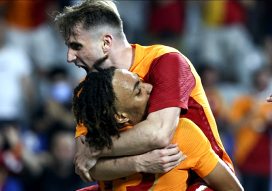 Galatasaray 4 golle turladı
