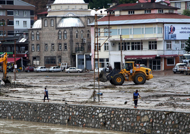 Meteoroloji'den çok şiddetli yağış uyarısı!