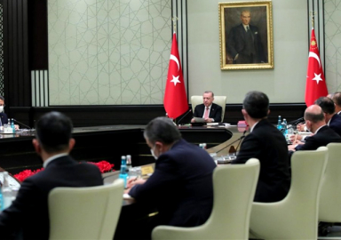 Kabine toplantısı ertelendi