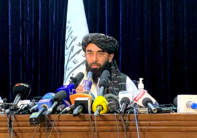 Taliban'dan ilk basın toplantısı: Başka milletten kimseye zarar verilmeyecek