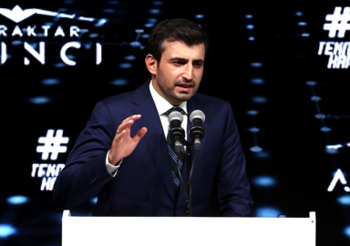 Selçuk Bayraktar, yaşadığı engellemeleri anlattı: Tercümanlığımızı yapın yeter