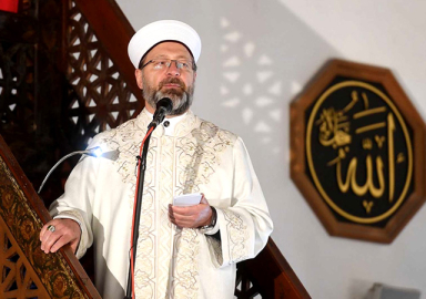 Diyanet'ten 'fahiş fiyat' hutbesi: Mümin fırsatçılık yapmaz!