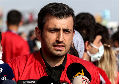 Selçuk Bayraktar: Bayraktar TB3, 2022'de göklerde olacak