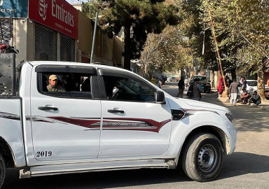 Afganistan'ın başkenti Kabil'de iki patlama: Silah sesleri duyuldu