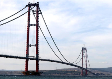 Dev projede sona yaklaşıldı! 1915 Çanakkale Köprüsü'ne son tabliye