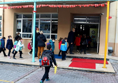 Ara tatil sonrası okullar açıldı