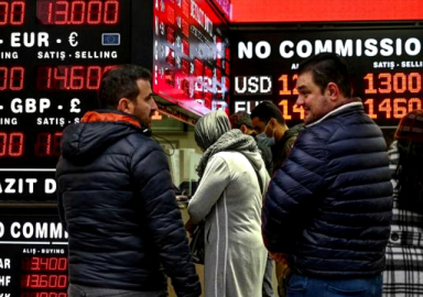 Financial Times itiraf etti: Türk Lirası’ndaki değer kaybının nedeni Erdoğan