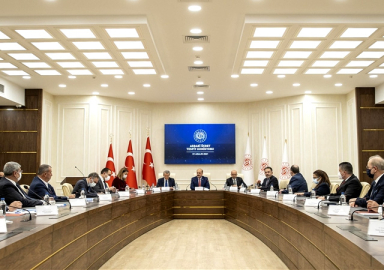 Asgari ücrette kritik gün! Gözler son toplantıda