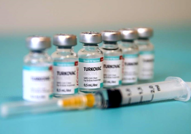 Yerli Kovid-19 aşısı Turkovac'a acil kullanım onayı çıktı