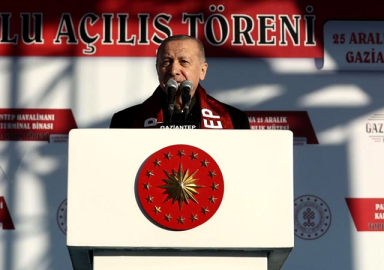 Cumhurbaşkanı Erdoğan: Kur spekülasyonunu 1 saatte atıverdik