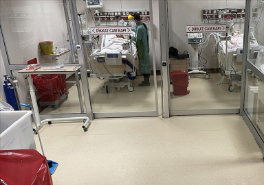 Türkiye'de corona virüsten son 24 saatte 157 can kaybı, 26 bin 99 yeni vaka 27 Aralık 2021