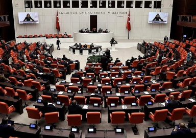 Yeni ekonomi paketi Meclis'te