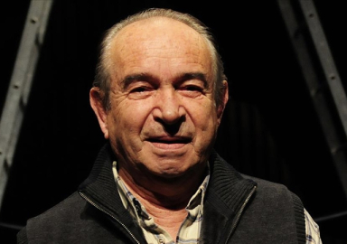 Duayen tiyatro sanatçısı Bozkurt Kuruç hayatını kaybetti