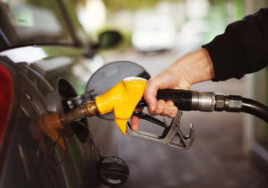 Benzine 46 kuruş zam