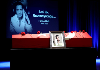 Fatma Girik'e veda! 'Türkiye büyük bir değerini kaybetti'