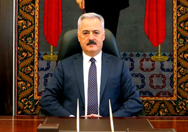 Isparta Valisi Ömer Seymenoğlu görevden alındı