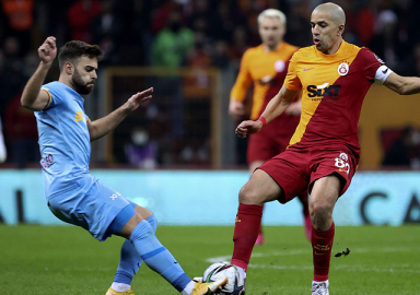 Galatasaray'da çöküş sürüyor! Aslan Kayserispor'den 1 puanı son anda kurtardı