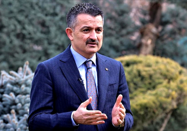 Tarım ve Orman Bakanı Bekir Pakdemirli istifa etti!