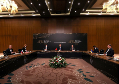 Antalya'da tarihi üçlü zirve sona erdi