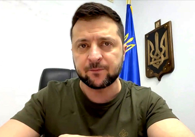 Zelenskiy: İstanbul'daki müzakereleri olumlu ama Rusya'nın saldırıları sürüyor