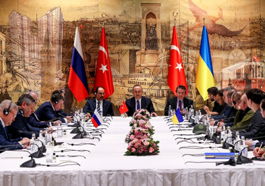 Bakan Çavuşoğlu: Putin Türkiye'ye gelebilir