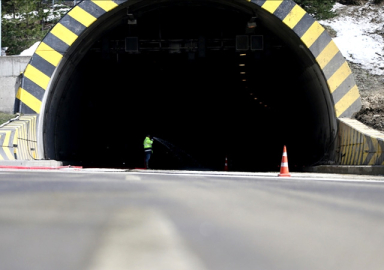 Bolu Dağı Tüneli trafiğe açıldı