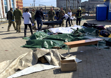 Rusya tren istasyonunu vurdu: 30'dan fazla ölü