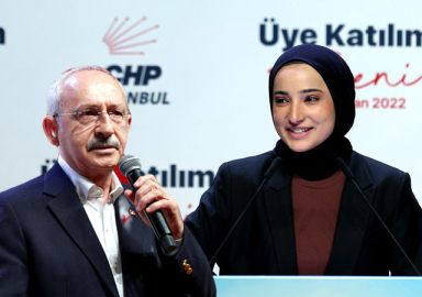 CHP Üye Katılım Töreni'nde akılalmaz başörtüsü sözleri: Kılıçdaroğlu'na teşekkür etti