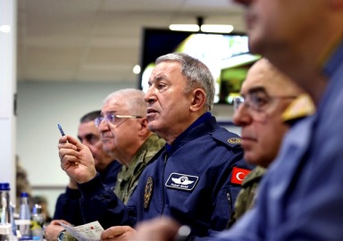 Komandolar Kuzey Irak'ta! Pençe-Kilit Operasyonu başladı