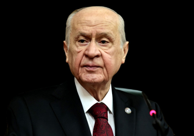 Bahçeli'den 'Suriyeli sığınmacılar' çıkışı: Bayramda gidenlerin geri dönmesine gerek yok