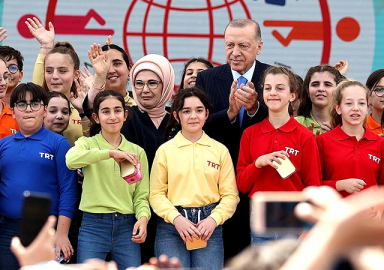 Cumhurbaşkanı Erdoğan: Savaşı bitirmeyi çocuklar için istiyoruz