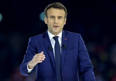 Fransa'da seçimin galibi Macron