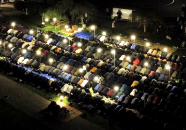Boğaziçi Üniversitesi'nde iftar ve namaz