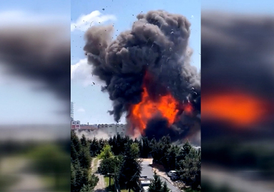 Tuzla'da boya fabrikasında yangın: 3 ölü