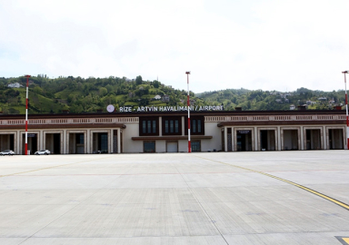 Rize-Artvin Havalimanı yarın açılıyor