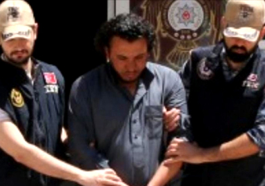 Eylem hazırlığındaki DAEŞ'li canlı bomba yakalandı