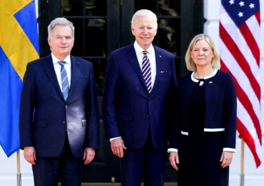 Beyaz Saray'da NATO üyeliği buluşması: Türkiye ile görüşmeye açığız