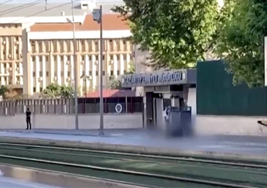 Gaziantep'te canlı bomba paniği: Bir kişi vurularak etkisiz hale getirildi