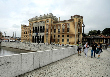 Bosna Hersek ve Sırbistan'a vize kalkıyor