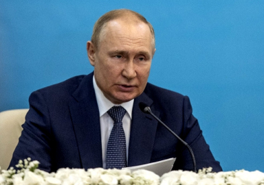 Vladimir Putin'in aracına bombalı saldırı iddiası!