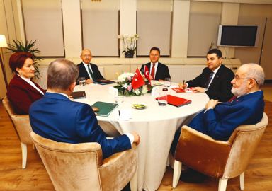 Kılıçdaroğlu'nun adaylığıyla ilgili altılı masa kulisi! Liderlerden 3'ü tamam ikisi beklemede