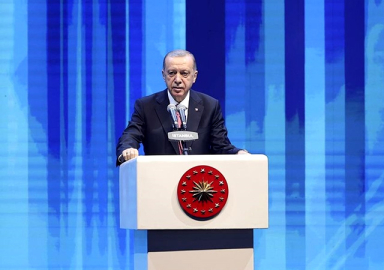 Cumhurbaşkanı Erdoğan'dan asgari ücret mesajı