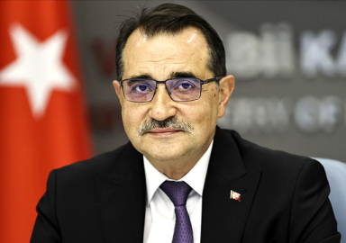 Putin'in 'Türkiye’de doğal gaz merkez kurulabiliriz' önerisine Türkiye'den ilk yanıt