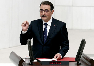 Bakan Dönmez: Madende kara kutu var tüm konuşmalar incelenecek