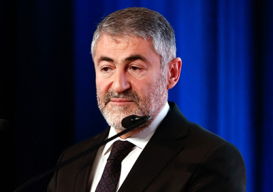 Nureddin Nebati: Aralık ayından itibaren enflasyonun belini kıracağız